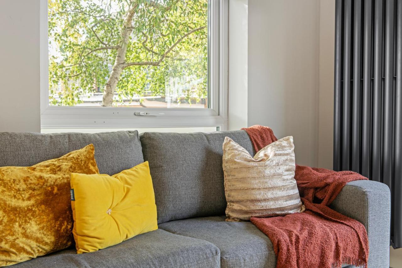 Brand New 1-Bed Flat With Free Parking Villa นอตติงแฮม ภายนอก รูปภาพ
